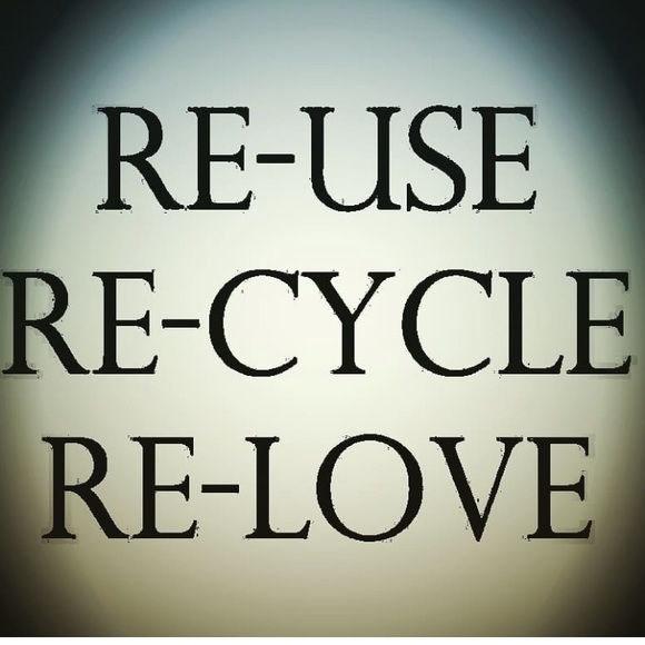 Meet your Posher, Chelle - Picture 3 of 5